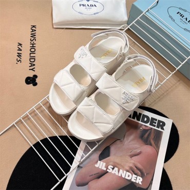 Prada プラダブランド サンダル ス...
