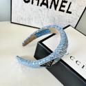 プラダボリューム シンプル カチューシャ Prada ヘアアクセサリー クラシカル 上品 大人っぽい オシャレ 可愛い 落ち着いた 厚め ヘアバンド ヘアピン 髪飾り 太め 幅広 痛くない