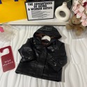 ブランド プラダキッズ皮革アウター ボーイズ Prada 子供PUレザージャケット 春秋冬 お出かけ 長袖 裏起毛 レザーコート バイク服 キッズ 90-140cm 防寒ウェア かっこいい ガールズ 男の子