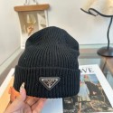 ブランドプラダPrada ニット帽 メンズ 冬 大きい 防寒 保温 Pradaワッチキャップ ニットキャップ レディース 秋冬 おしゃれ ニットビーニー 浅め 厚手 伸縮性 無地 男女兼用 アウトドア 登山