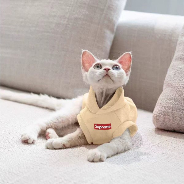 Supreme シュプリームハイブランドペット服 ネコウェア 猫の服ドッグ スフィンクス 無毛猫パーカー ペット洋服パロディブランドペット用服 激安 ペット服 秋冬暖かい S - 3XL
