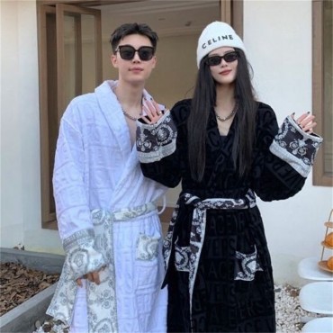 ブランド VERSACE バスローブ ガ...