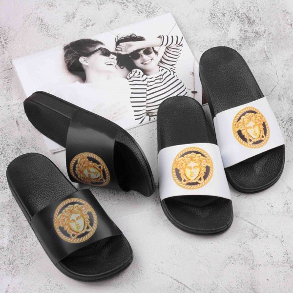 Versace ヴェルサーチブランド スリッパ レディース お出かけ用サンダルハイブランド ビーチサンダルメンズ向けスリッパ夏履きやすいスリッパ 夏用 涼しい 蒸れないサンダル素足 230¬275cm