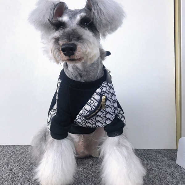 人気 ブランド Dior ペット服 犬パーカー 長袖 ディオール 春秋Tシャツ 柔らかい 通気性 ブラック カッコイイ 犬服 経典モノグラム ミニ鞄 ファッション 高品質 ペット用品 猫服 散歩着