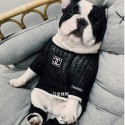 ハイブランド ルイヴィトン ペットウェア 犬服 春夏 薄型 chanelドッグロンパース 四足 柔らかい 部屋着 かわいい 寝間着 快適 通気性抜群 ロゴ付き 高品質 犬のパジャマ 猫つなぎ服 お出かけ服 ペット洋服 S - XL 