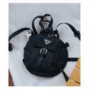 PRADA/プラダ ペット 犬用グッズ ドッグのバッグ リュック ブランド ペット用品 バックパック耐久性素材 高品質ミニバッグ かわいい 小中型犬に向け  miniバッグ オシャレ お散歩お出かけ