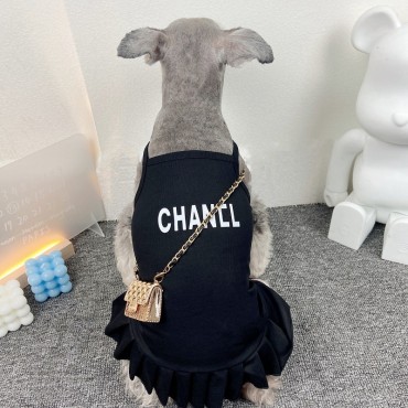 ブランド シャネル ペット 犬洋服 ドレス 犬のタンクトップ ドッグ服 chanel 猫服 ワンピース かわいい 小中型 犬用ベスト 薄い ペット服 通気 袖なし 動きやすい 着心地よい 無袖シャツ 日焼け止め服 激安 XS~2XL