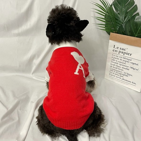 AMI PARIS ハイブランド ペット 洋服 アミパリス 犬ベストセーター カレッジスタイル 白いシャツ 畳に着る 冬の温かい犬の服 かっこいい 暖かい ファッション犬の秋冬服 ルームウェア 小大型ペット