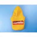 Supreme ペットウェア ブランド 犬服 秋冬向けのパーカー シュプリーム 猫服 犬用スウェット 裏起毛 暖かい ドッグ防寒服 フード付き ロゴ入れ ファッション 高品質 中小型服 大型犬超大型犬 ブルドッグ服 パグ服 わんちゃん服 新年会 お祝い