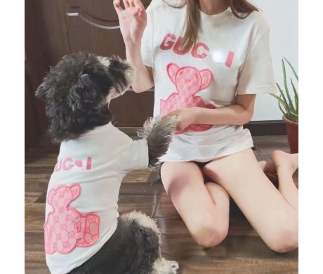 ブランド ペット用品 グッチ 犬服 Ｔシャツ シャネル 室内外スリッパ