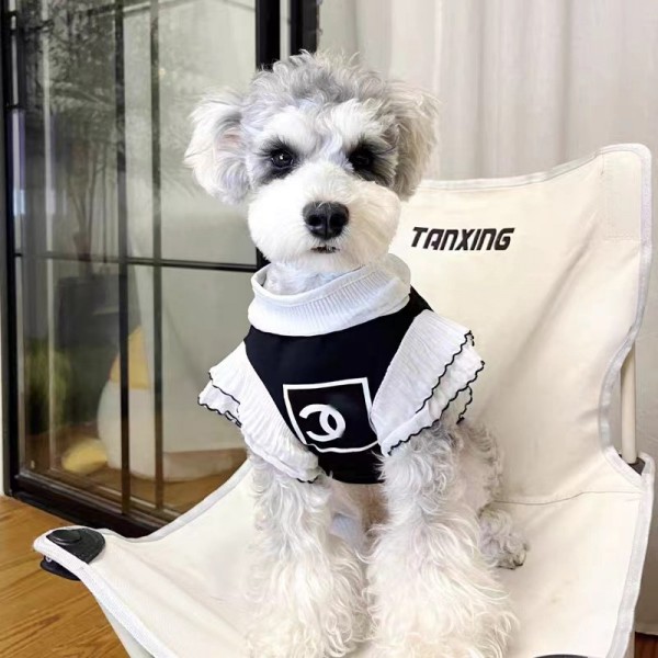 Chanel 猫服 犬服 tシャツ ブランド シャネル ペットの洋服 気質の衣装 薄手ベスト ペット服 猫ウェア  キュート お出かけ服 無袖シャツ 動きやすい 子犬チョッキ ココマーク 優雅ウェア 猫服 2色XS - 3XL 春秋