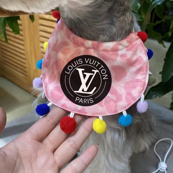 Lv ルイヴィトン犬 猫 涎掛けパロディハイブランド猫のよだれかけ激安ブランド犬の 唾液タオル  パロディかわいいの小型ペット用バンダナ