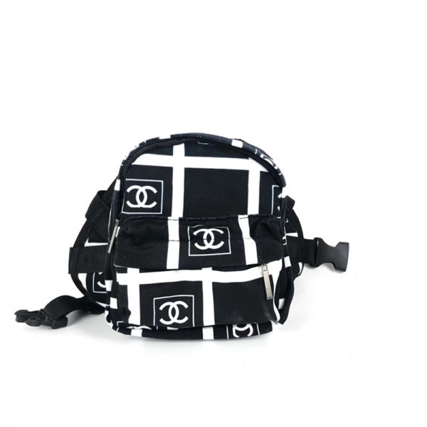 Chanel シャネルブランドバッグ 小型ペット適応耐久性 ペットのバッグ 可愛い気質のあるバッグ 犬用バッグ ペットのキャリーバッグ 小型ペット用