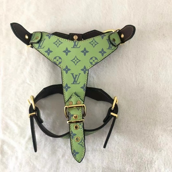 Chanel シャネル Lv ルイヴィトン Supreme シュプリーム Gucci グッチ ブランド犬用首輪ハーネスペット用品首輪 ハーネスバンダナハイブランド犬の首輪 革製高品質犬グッズパロディ