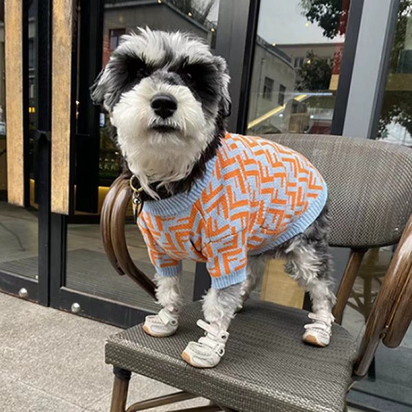 Fendi フェンディ犬ウェアブランドブランドペット用服激安ハイブランド犬の服かわいいブランド猫服ペット用