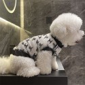 Chanel シャネルハイブランドペット服ドッグウェア 犬の服ブランド犬服ペットウェア お散歩 お出かけ 犬ウェアブランド 小型犬 パピーハイブランド犬の服かわいいブランド猫服ペット用服 トイプードル チワワ ダックス