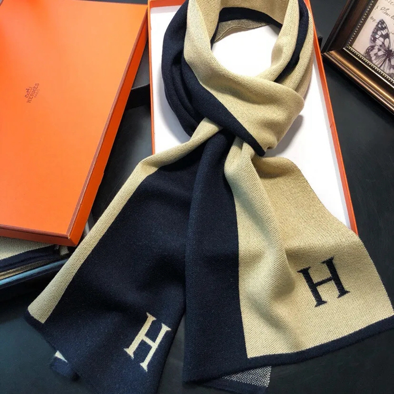 コメントありがとうございますHERMES マフラー