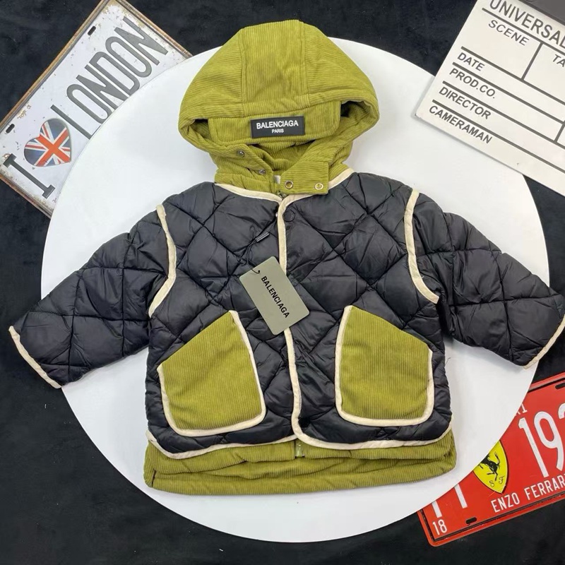 バレンシアガ キッズ中綿コート