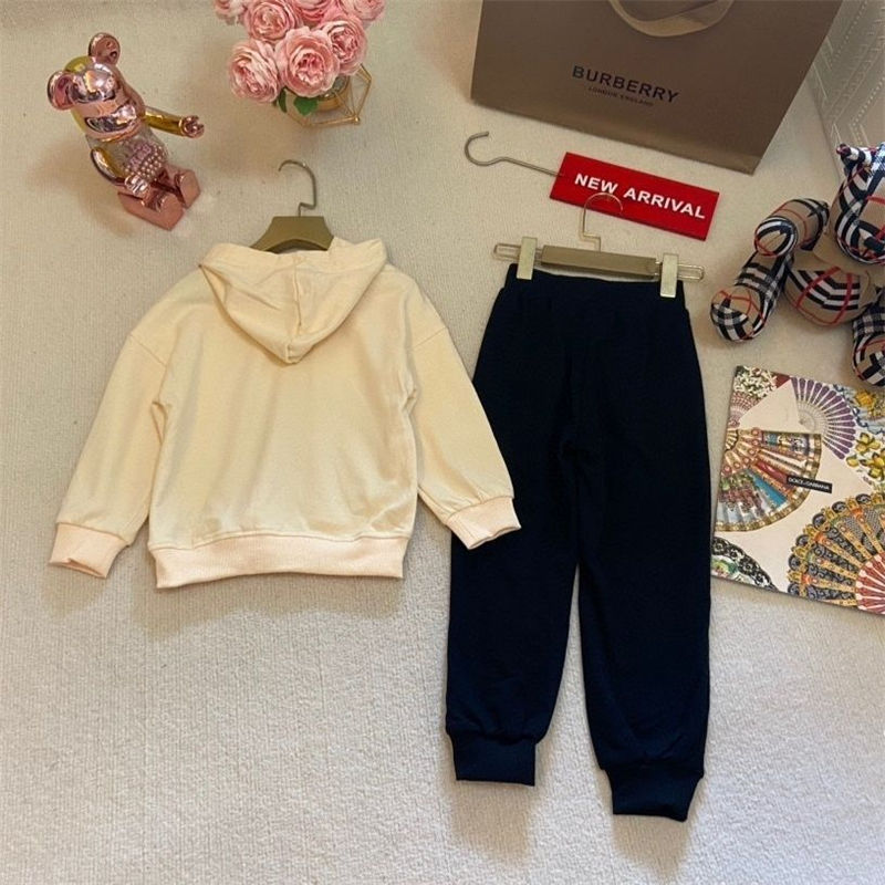 Burberry ブランド 子供服パーカー