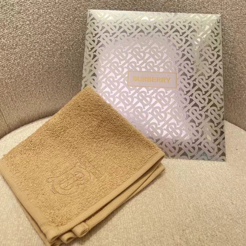 バーバリーハンドタオル メンズ