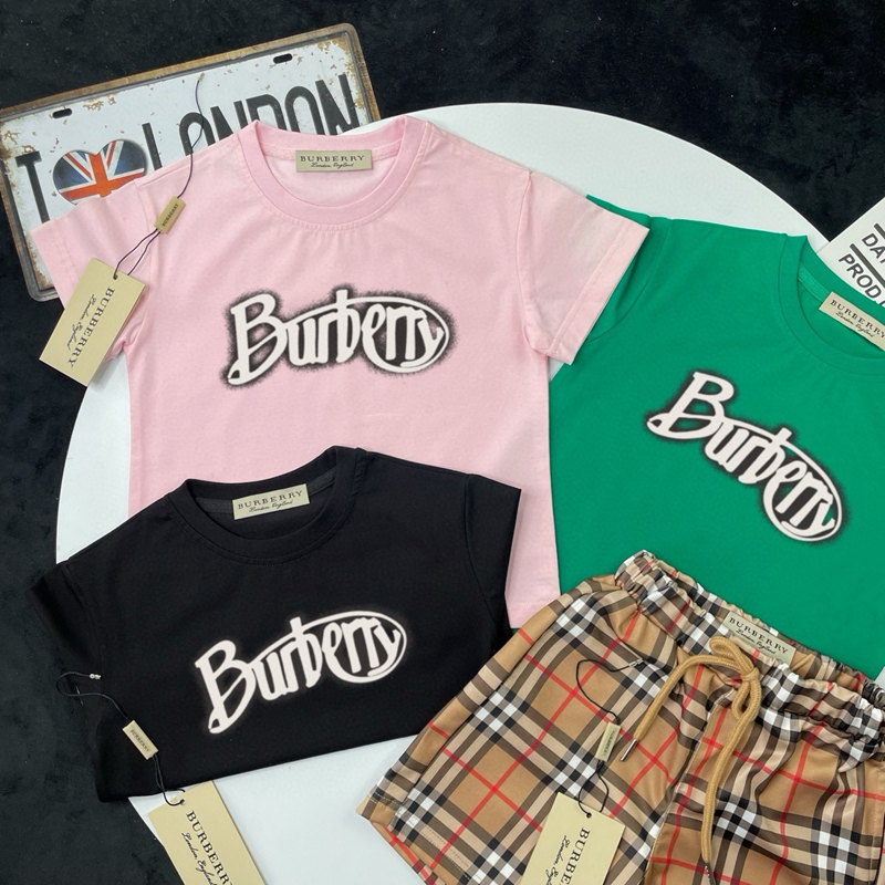 ブランドBurberry キッズ 夏セットアップ