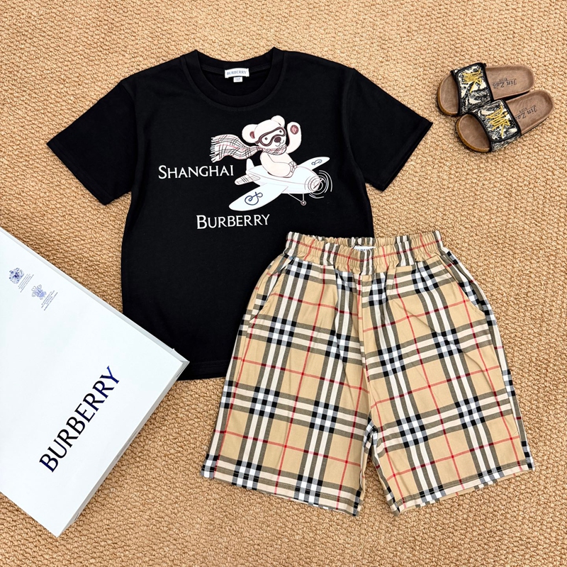 バーバリーボーイズ半袖tシャツ