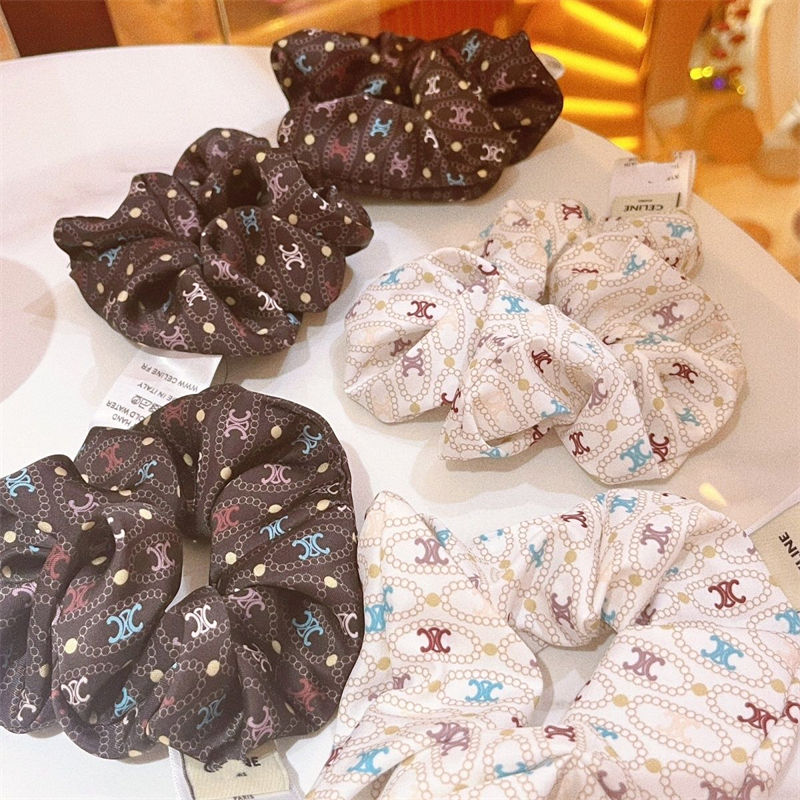 セリーヌ可愛いヘアゴム