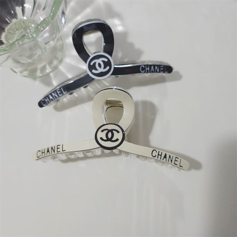 Chanel バンスグリップブランド