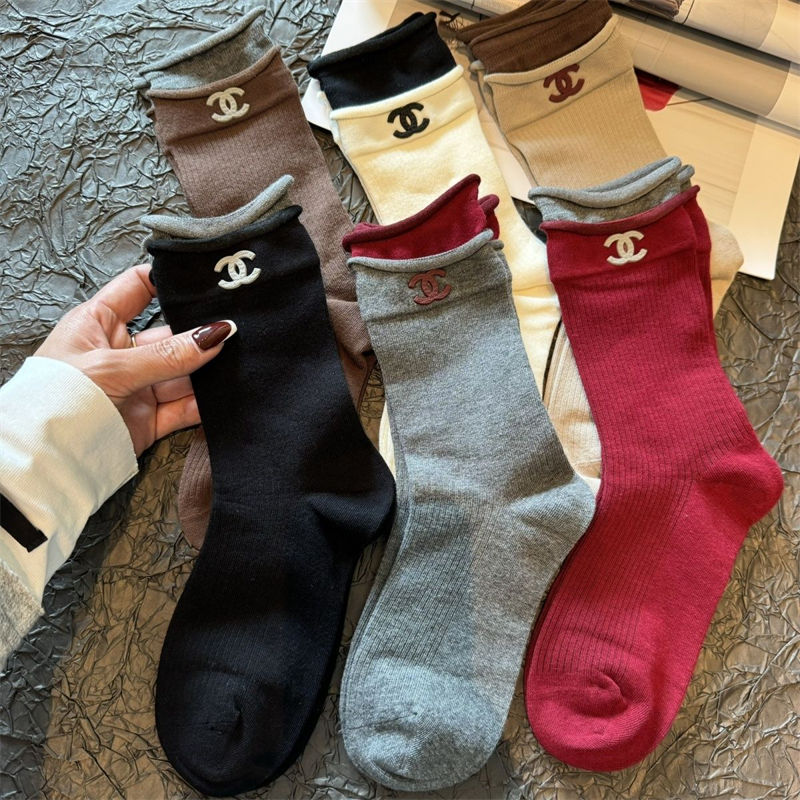 ブランドChanel ハイソックス 大人気