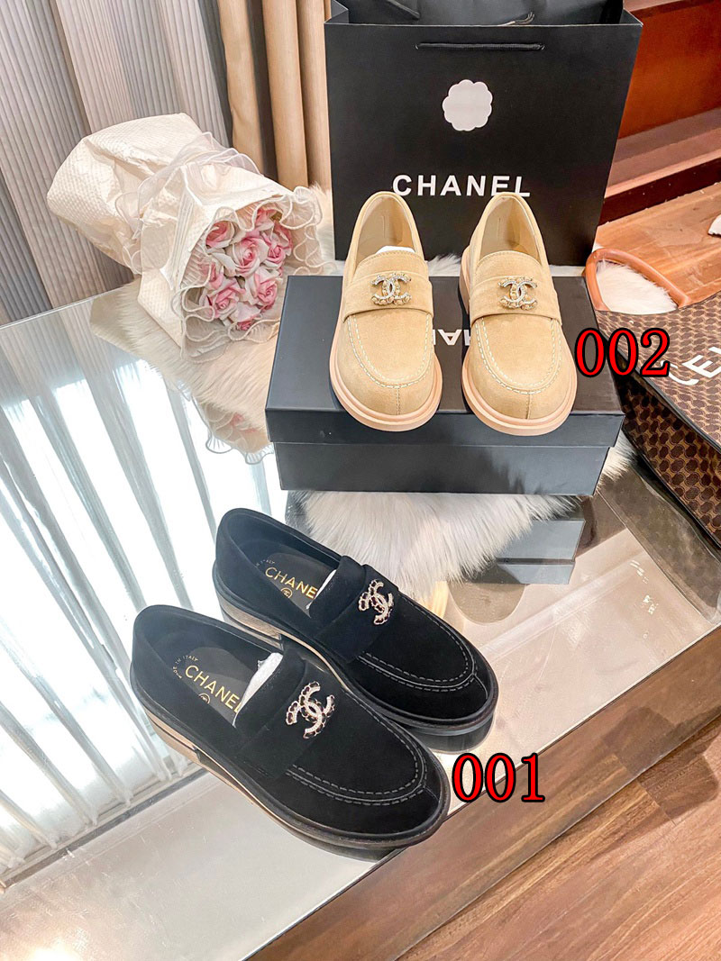 シャネルカジュアルシューズ レディース