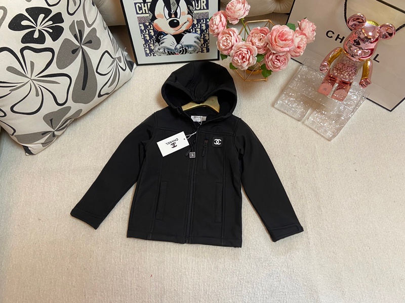 Chanel子供ウィンドブレーカー