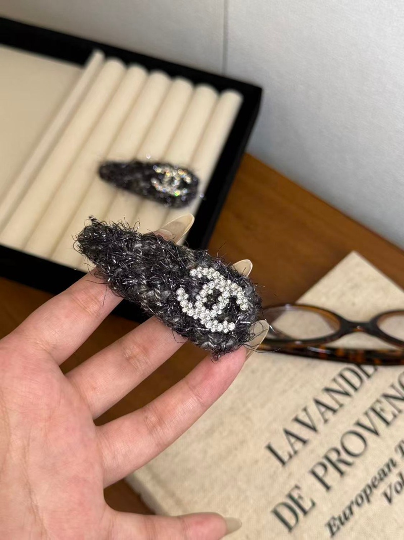 ブランドChanel可愛いヘアピン