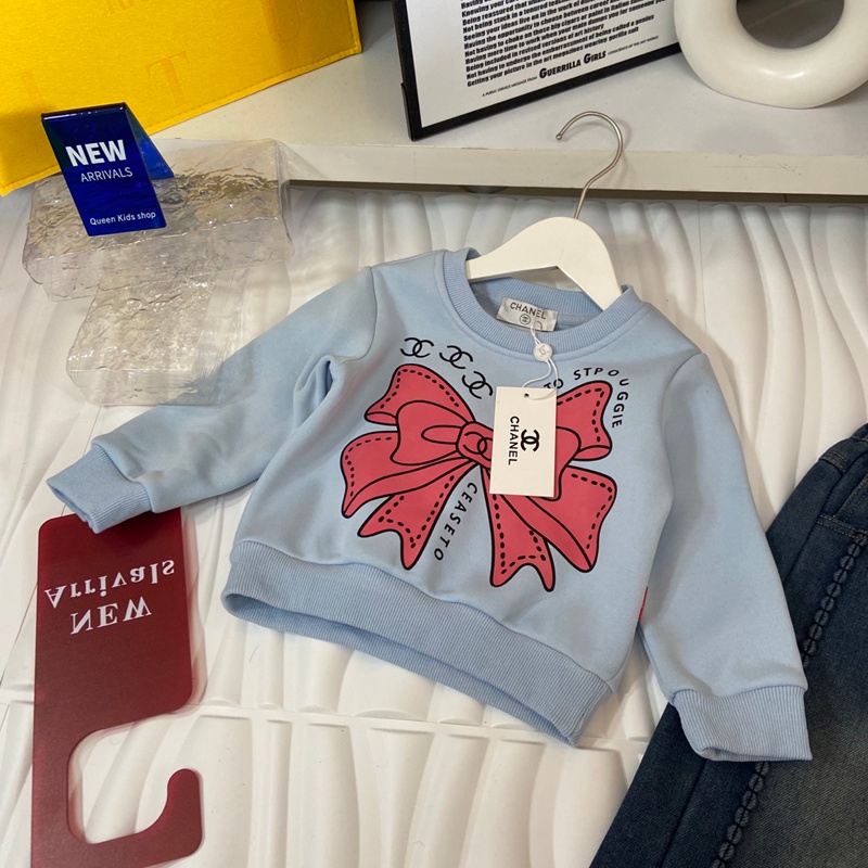 ブランドChanel スウェットセットアップ