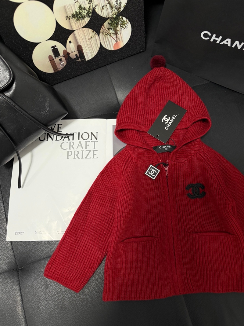 Chanelキッズニットパーカー