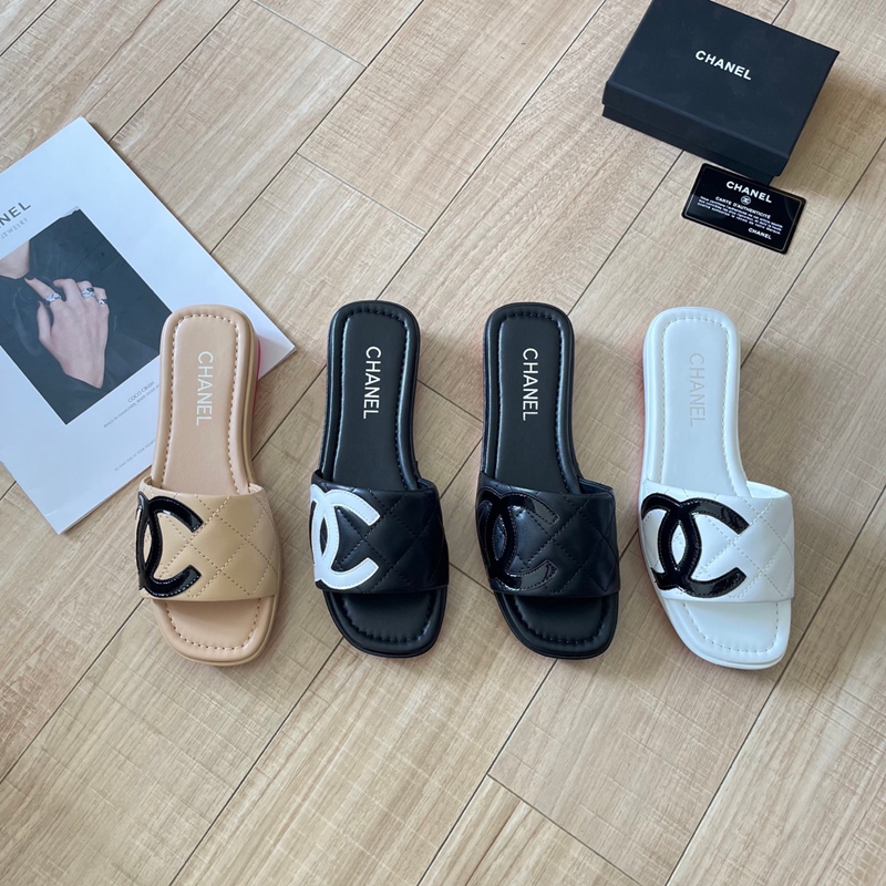 Chanel ミュールシューズ
