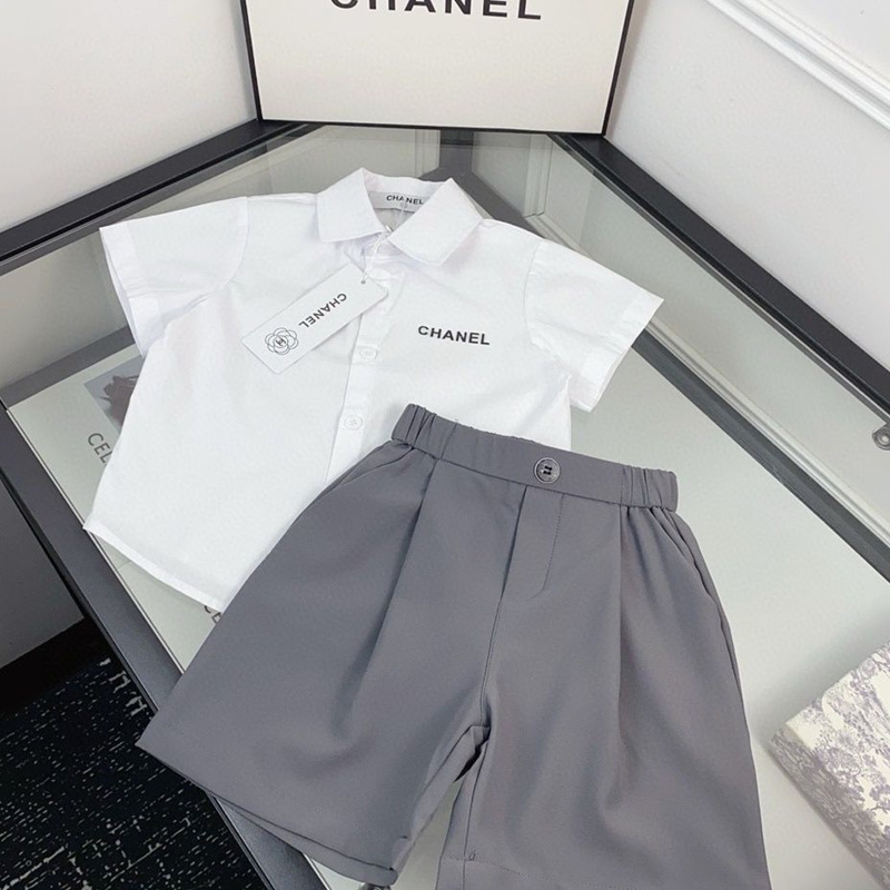 シャネルキッズ半袖シャツ ショーツ