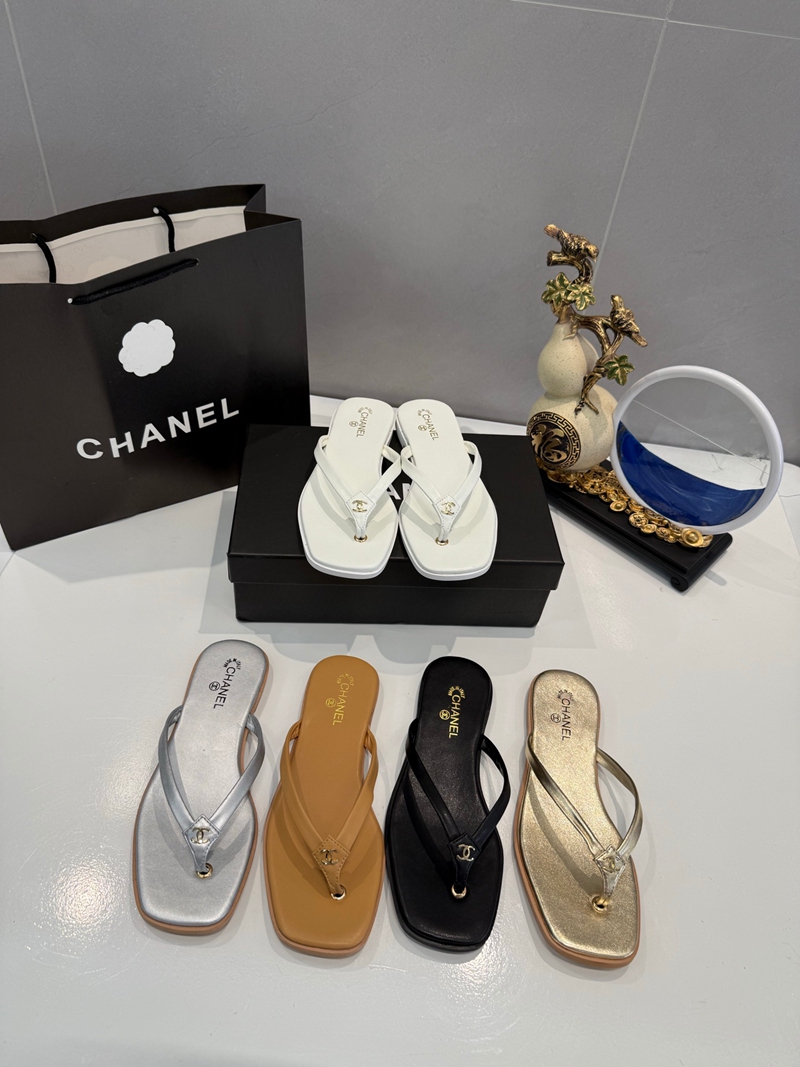 ハイブランド Chanelビーチサンダル
