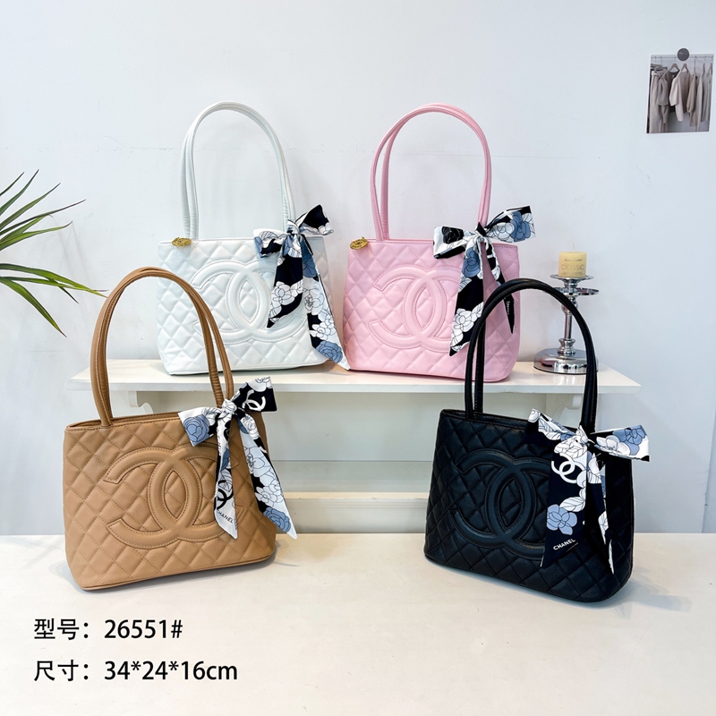 Chanel肩掛けバッグ