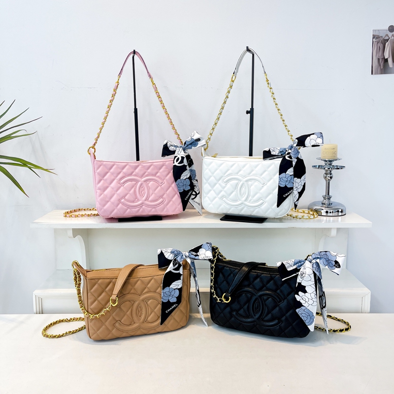 シャネル肩掛けバッグ
