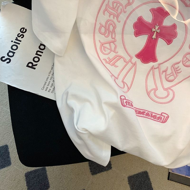 クロムハーツ ストリート感刺繍tシャツ