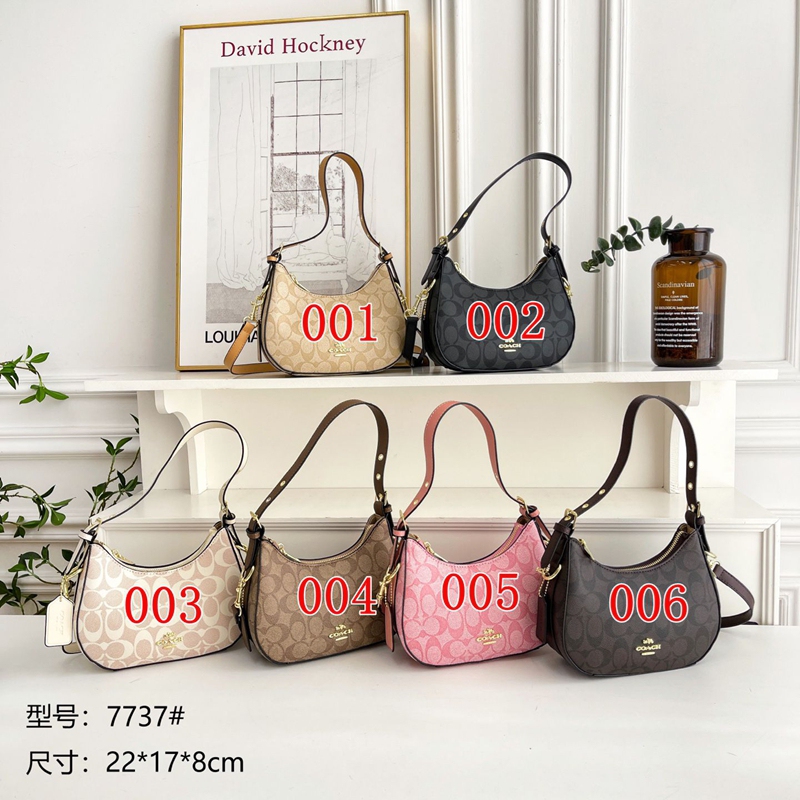 Coachショルダーバッグ
