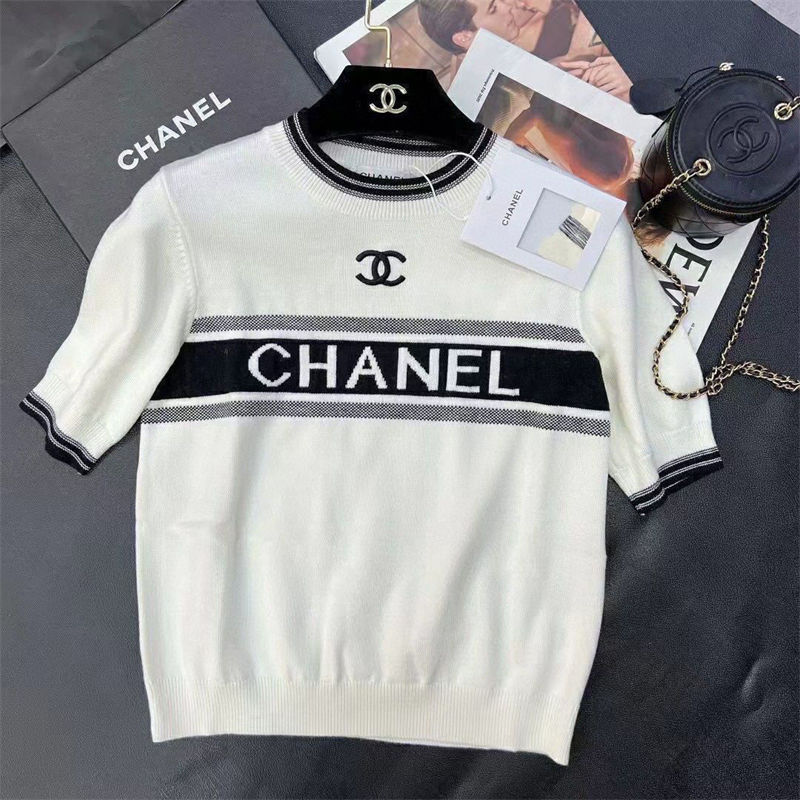 Chanel Tシャツ レディース