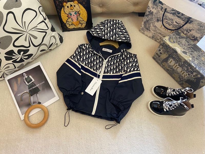 ディオール子供ウインドブレーカーインナー