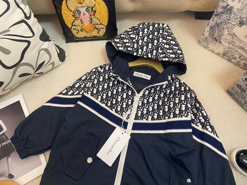 Dior ブランド子供マウンテンパーカー