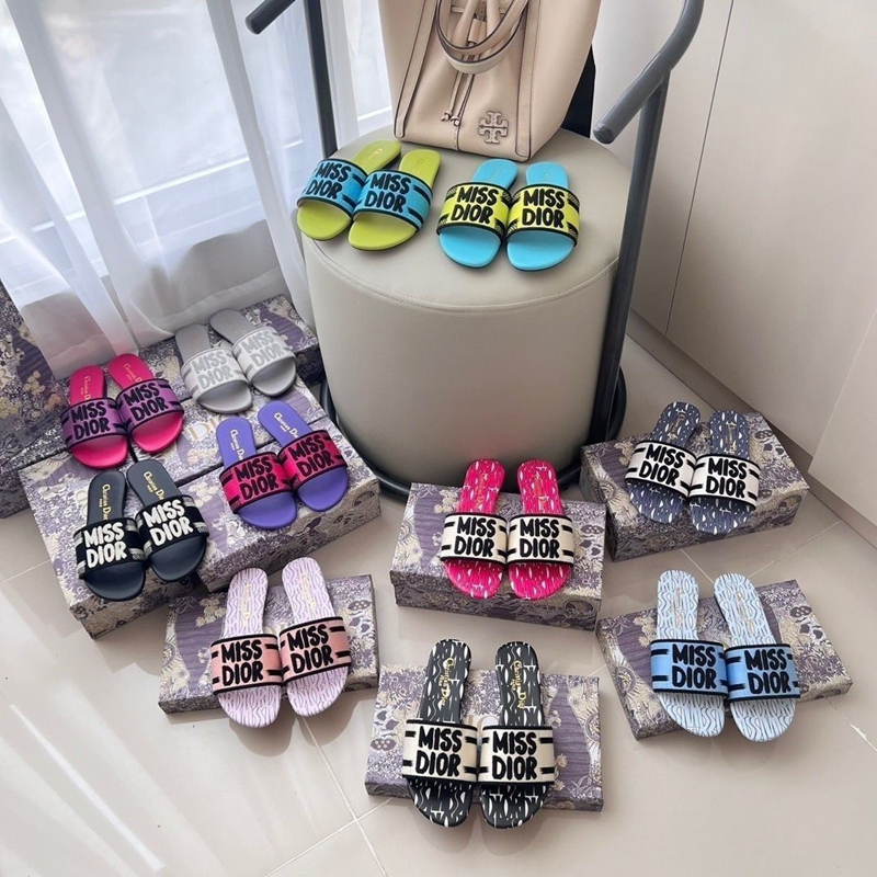 ブランド Diorフラットスリッパ