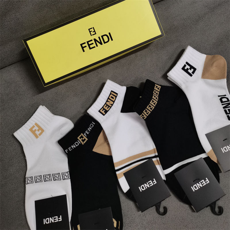 ブランドFendi ソックス 男女兼用