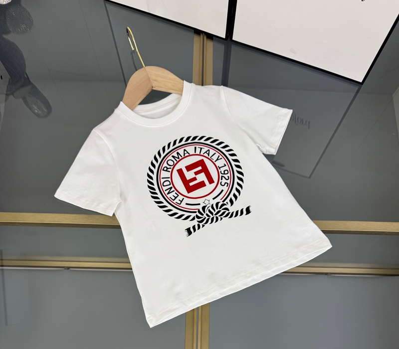 ハイブランドFendiキッズ半袖tシャツ