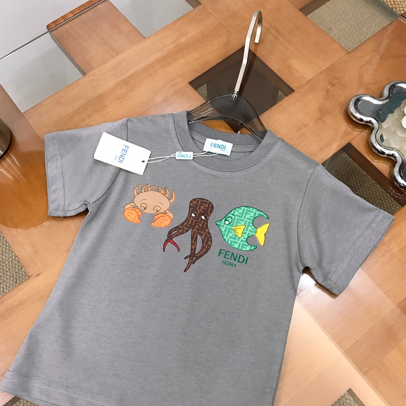 フェンディ子供の上質Tシャツ