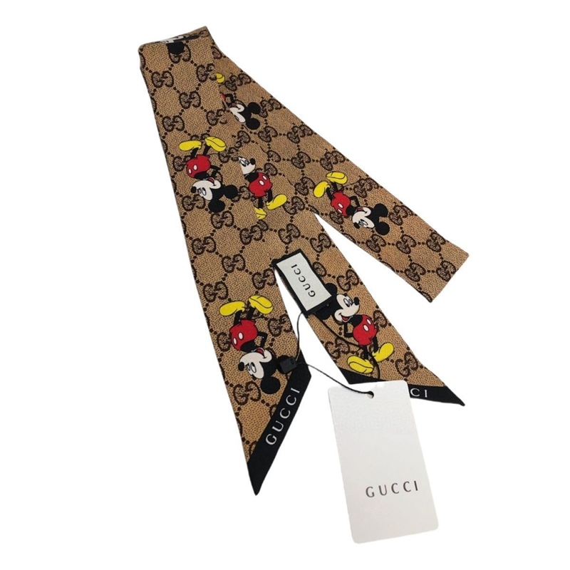 ブランドリボンスカーフ