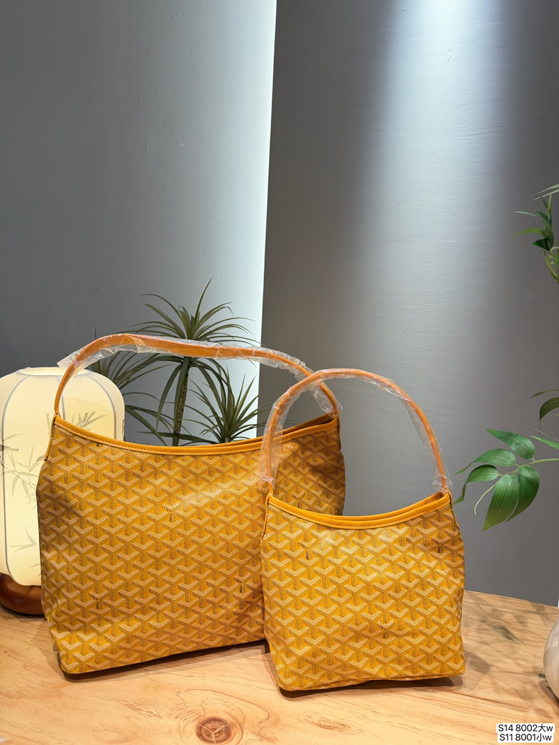 Goyard 肩掛けバッグ ソフト